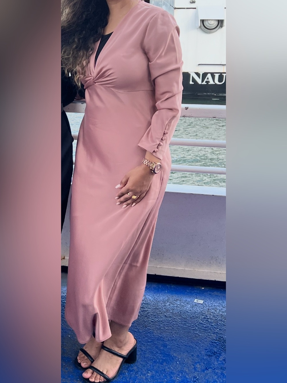 Elegant Dusty Rose Long-Sleeve Maxi Dress
